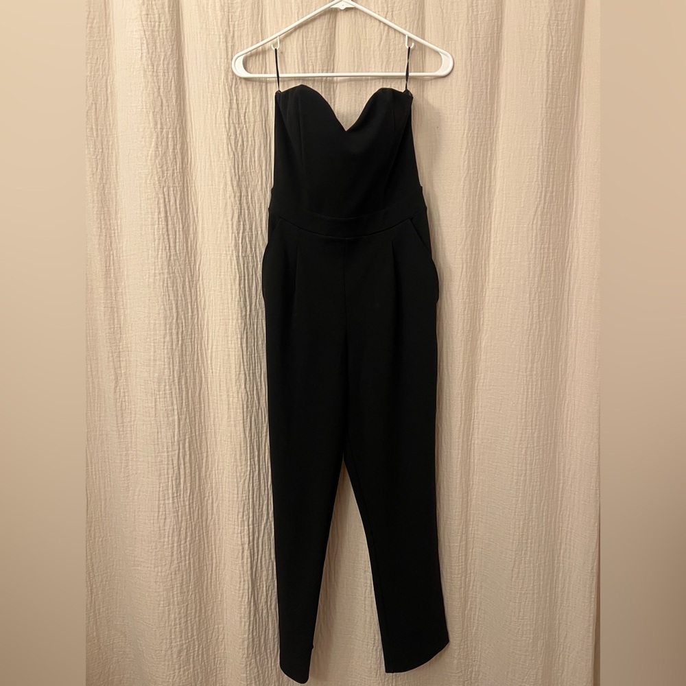 Black sweetheart neckline jumpsuit